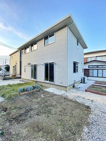 泉区中古戸建広い庭生活利便施設充実