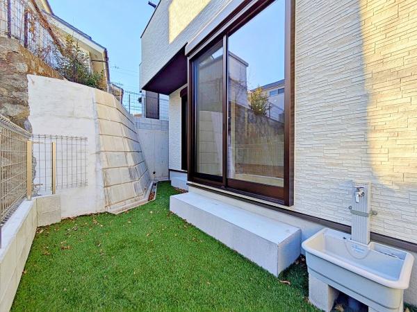 旭区新築戸建カースペ2台WICパントリー南BL