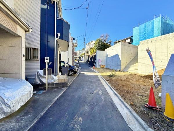 横浜市神奈川区中丸の新築一戸建