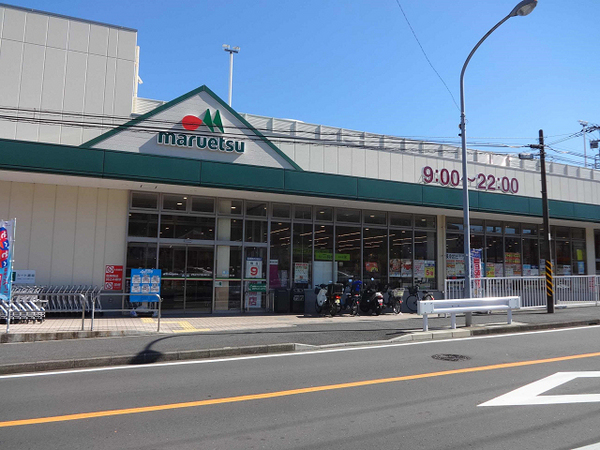 横浜市戸塚区汲沢1丁目の新築一戸建(マルエツ戸塚大坂下店)