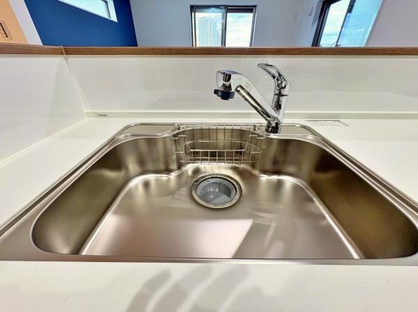 【1号棟】港南区新築戸建対面キッチンWIC