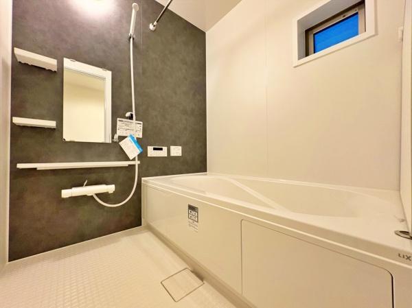 【1号棟】港南区新築戸建対面キッチンWIC