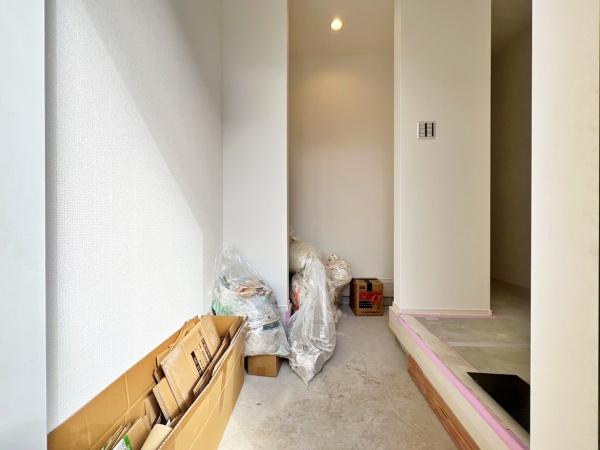 【2号棟】戸塚区新築戸建2台駐車可WICSIC日当◎