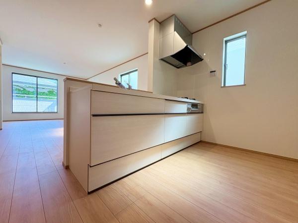 【2号棟】相模原市新築戸建2路線利用可対面キッチン