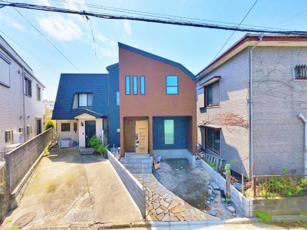 【1号棟】金沢区新築戸建LDK20帖駅徒5分全居室収納