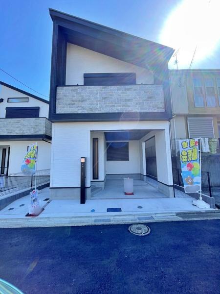 【3号棟】戸塚区新築戸建WICビルトイン車庫