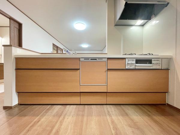 【2号棟】鶴見区新築戸建2台駐車可LDK18帖