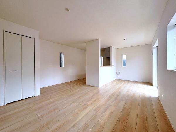 横浜市瀬谷区下瀬谷３丁目の新築一戸建