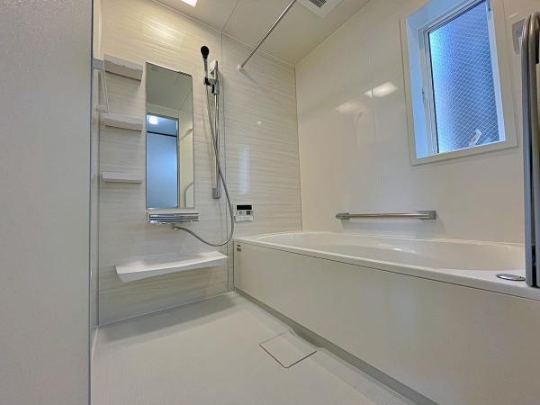 【2号棟】瀬谷区新築戸建　WIC×2　南面バルコニー