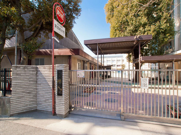 【1号棟】南区新築戸建ビルトイン車庫南西角地(横浜市立南小学校)