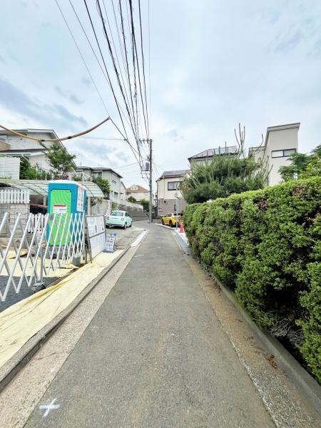 【4号棟】港北区新築戸建　2台駐車可　パントリー