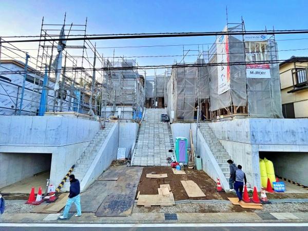 【4号棟】港南区新築戸建パントリーLDK19帖