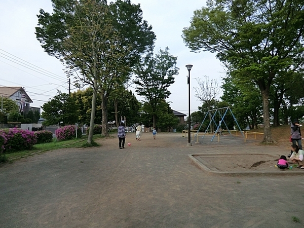 【1号棟】青葉区新築戸建 LDK21帖 2台駐車可 角地(柿の木台第二公園)