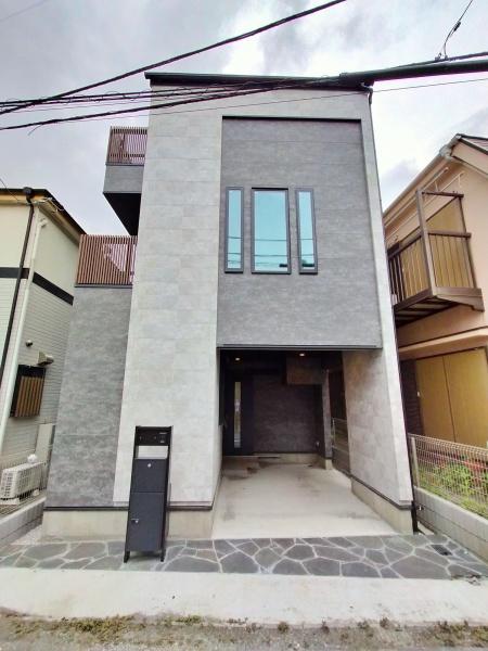 【1号棟】鎌倉市新築戸建ビルトイン車庫LDK18帖