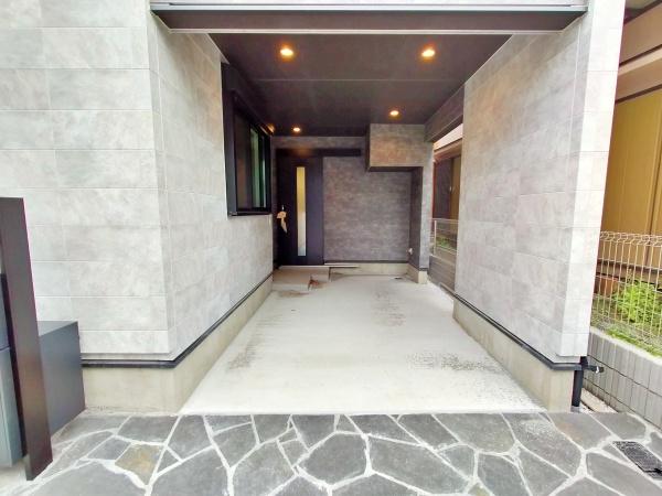 【1号棟】鎌倉市新築戸建ビルトイン車庫LDK18帖