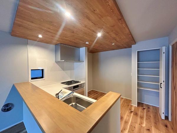 【14号棟】茅ヶ崎市新築戸建海まで徒10分LDK19帖