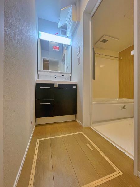 【1号棟】戸塚区新築戸建南面バルコニーWIC