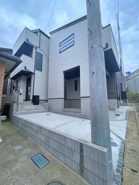 【1号棟】戸塚区新築戸建南面バルコニーWIC