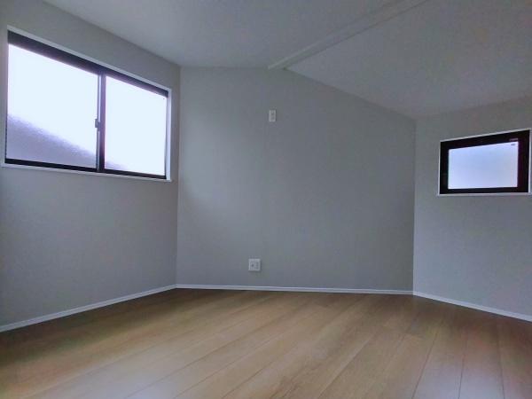 【1号棟】戸塚区新築戸建南面バルコニーWIC
