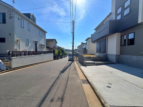 【1号棟】磯子区新築戸建2台駐車可WIC畳吹抜け