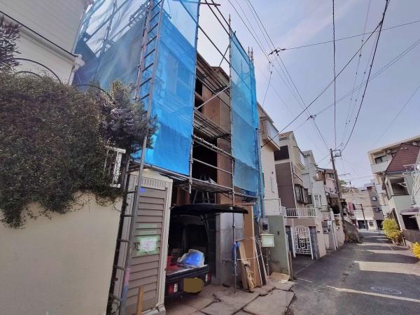 南区新築戸建坂無しビルトイン車庫カップボード