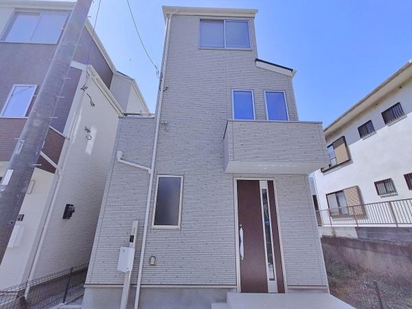 【2-A号棟】港北区新築戸建　LDK19帖　リビング階段