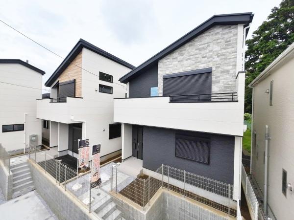 【1号棟】藤沢市新築戸建　2台駐車可　床暖房　ロフト