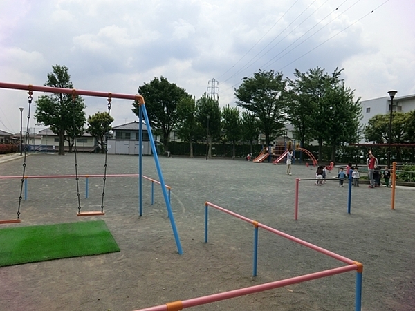 【B号棟】南区新築戸建地下車庫2台駐車可(六ツ川二丁目第二公園)