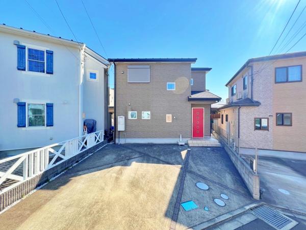 大和市中古戸建2台駐車可築浅LDK18帖