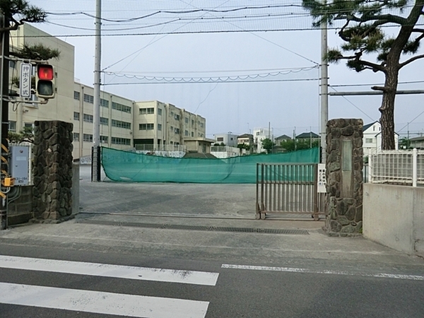 【1号棟】茅ヶ崎市新築戸建海岸2台駐車可南向き(茅ヶ崎市立浜西小学校)