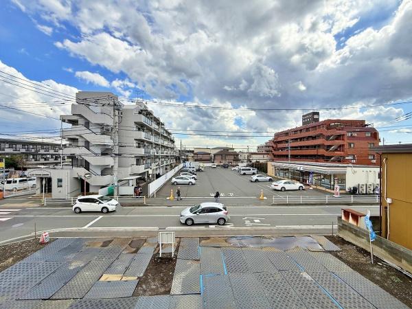 【3号棟】大和市新築戸建　LDK18帖　パントリー