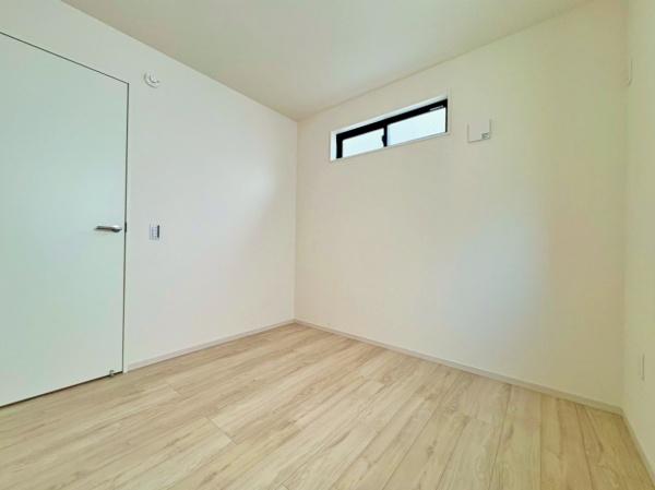 【1号棟】泉区新築戸建床暖ロフト2台駐車可