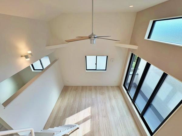 【1号棟】泉区新築戸建床暖ロフト2台駐車可