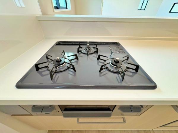 【3号棟】泉区新築戸建床暖ロフト2台駐車可