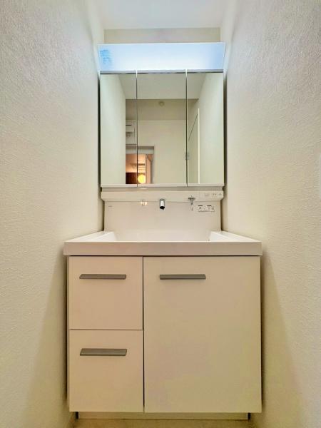 【3号棟】泉区新築戸建床暖ロフト2台駐車可