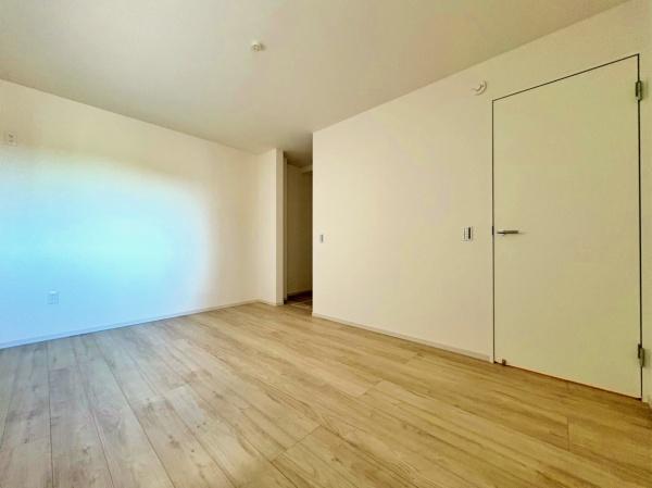 【3号棟】泉区新築戸建床暖ロフト2台駐車可