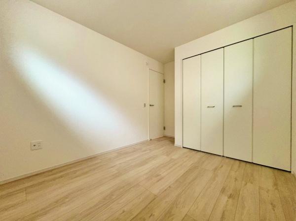 【3号棟】泉区新築戸建床暖ロフト2台駐車可