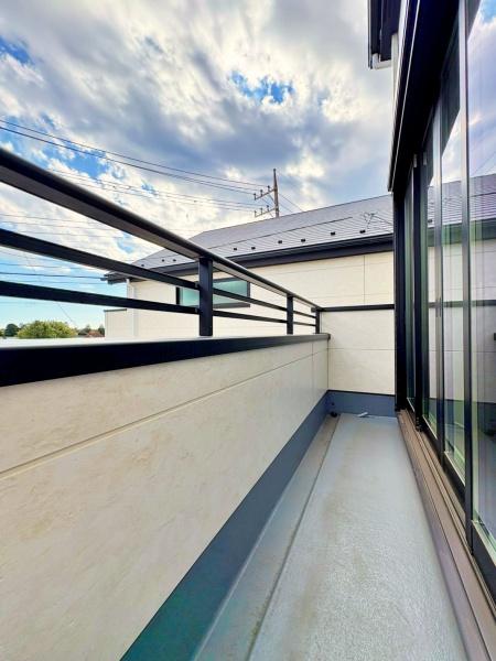 【3号棟】泉区新築戸建床暖ロフト2台駐車可