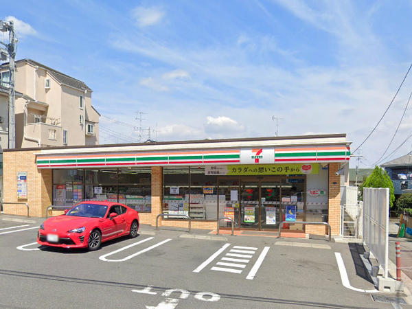 【2号棟】港南区新築戸建全居室収納屋根裏収納(セブンイレブン横浜大久保3丁目店)