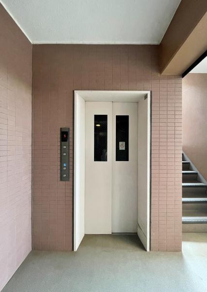 サングレイス小机