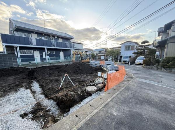 【2号棟】大和市新築戸建2台駐車可和室吹抜け