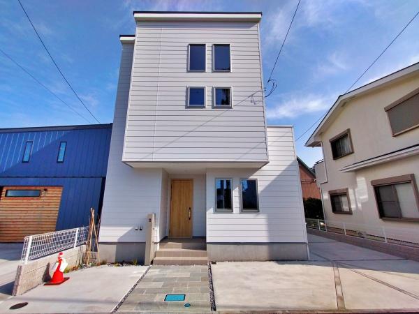 【A号棟】藤沢市新築戸建　LDK19帖　吹抜け　ロフト