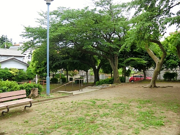 藤沢市本藤沢3丁目の中古一戸建て(大原公園)