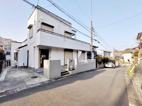 藤沢市本藤沢３丁目の中古一戸建て