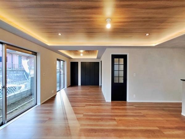 藤沢市中古戸建リノベ大型ルーバルWICLDK22帖