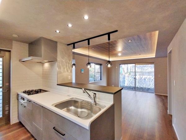 藤沢市中古戸建リノベ大型ルーバルWICLDK22帖
