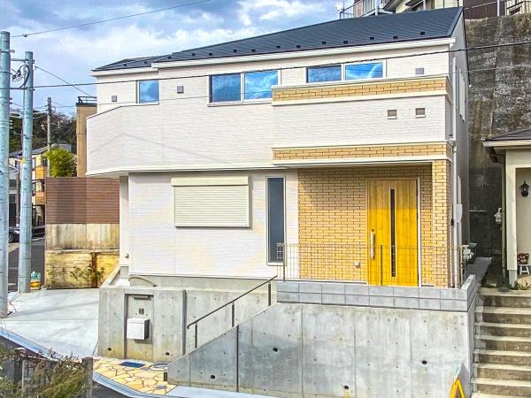 南区新築戸建駅歩5分床暖房南道路日当たり◎