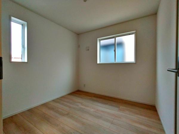 【2号棟】大和市新築戸建駅徒5分LDK18帖