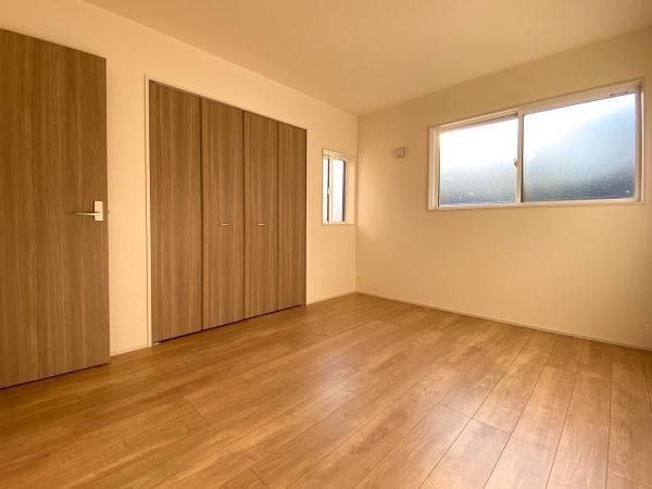 【1号棟】藤沢市新築戸建カースペ2台LDK20帖WIC