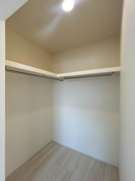 【2号棟】藤沢市新築戸建カースペ2台LDK20帖WIC